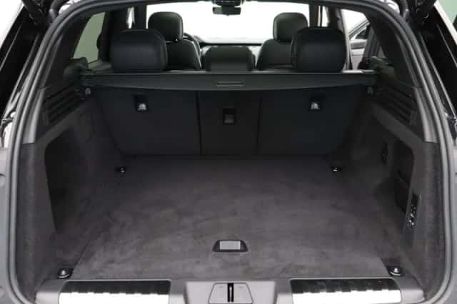 Land Rover Range Rover Sport (2026) thumbnail 33