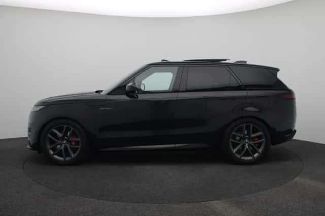 Land Rover Range Rover Sport (2026) thumbnail 5