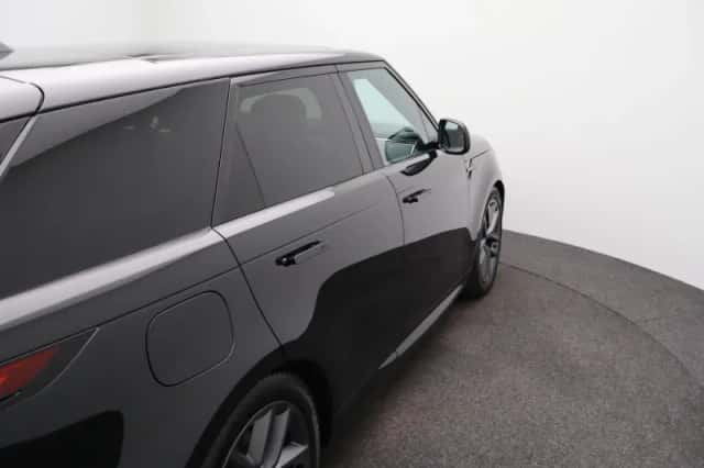 Land Rover Range Rover Sport (2026) thumbnail 49