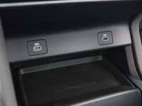 Land Rover Discovery Sport thumbnail 19