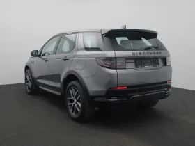 Land Rover Discovery Sport (2024) thumbnail 3