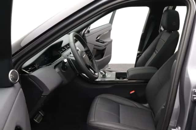 Land Rover Range Rover Evoque (2026) thumbnail 12