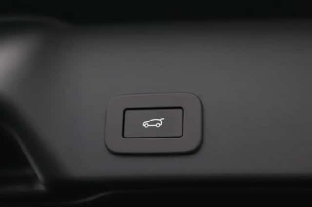 Land Rover Range Rover Evoque (2026) thumbnail 35