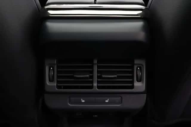 Land Rover Range Rover Evoque (2026) thumbnail 39