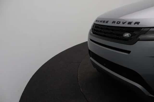 Land Rover Range Rover Evoque (2026) thumbnail 42
