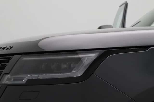 Land Rover Range Rover (2024) thumbnail 15