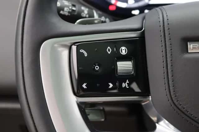 Land Rover Range Rover (2024) thumbnail 22