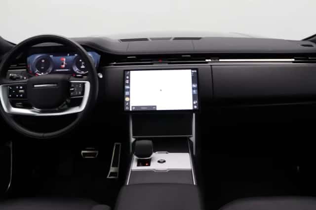Land Rover Range Rover (2024) thumbnail 30