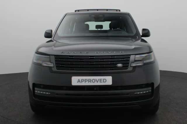 Land Rover Range Rover (2024) thumbnail 4