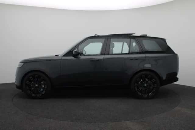 Land Rover Range Rover (2024) thumbnail 5
