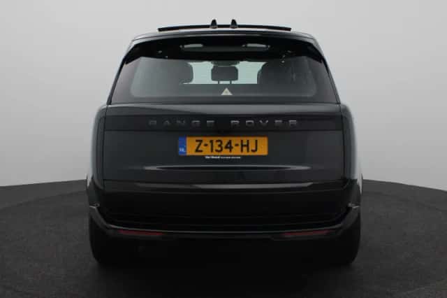 Land Rover Range Rover (2024) thumbnail 6