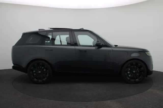Land Rover Range Rover (2024) thumbnail 7