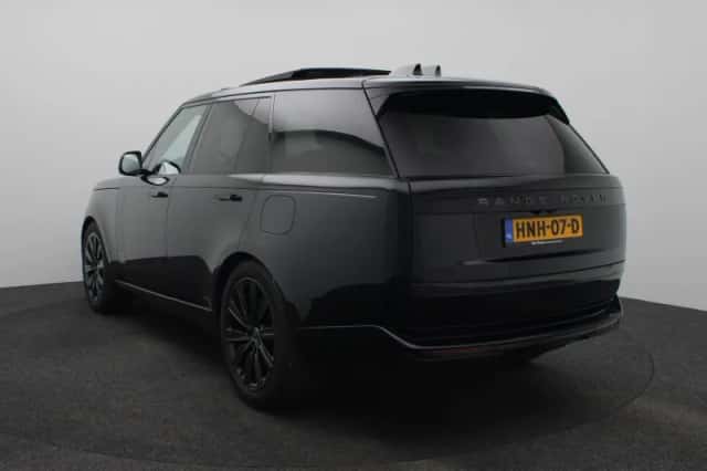 Land Rover Range Rover (2025) thumbnail 3