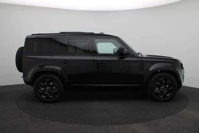 Land Rover Defender (2026) thumbnail 6
