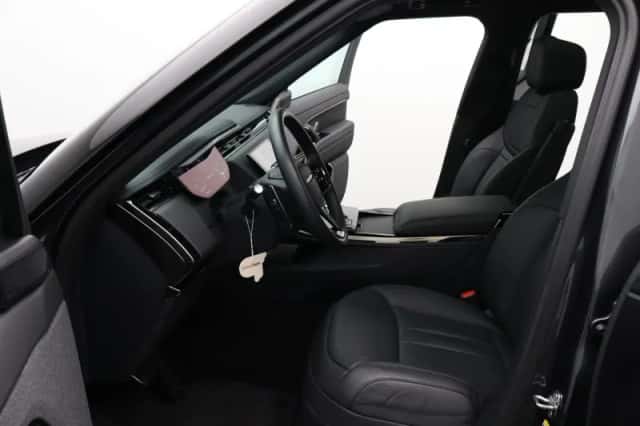 Land Rover Range Rover Sport (2024) thumbnail 12