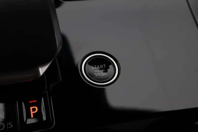 Land Rover Range Rover Sport (2024) thumbnail 18