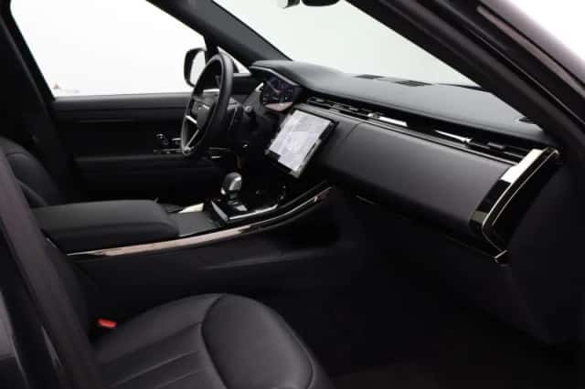 Land Rover Range Rover Sport (2024) thumbnail 34
