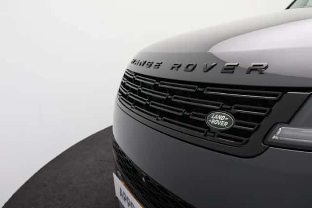 Land Rover Range Rover Sport (2024) thumbnail 40