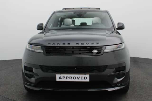 Land Rover Range Rover Sport (2023) thumbnail 3