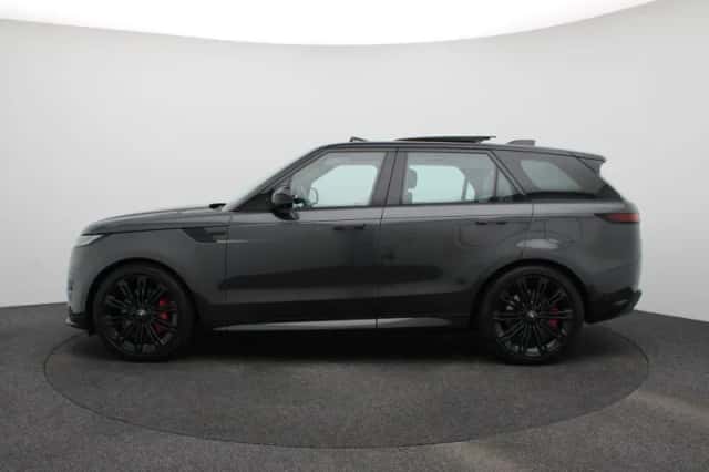 Land Rover Range Rover Sport (2023) thumbnail 4