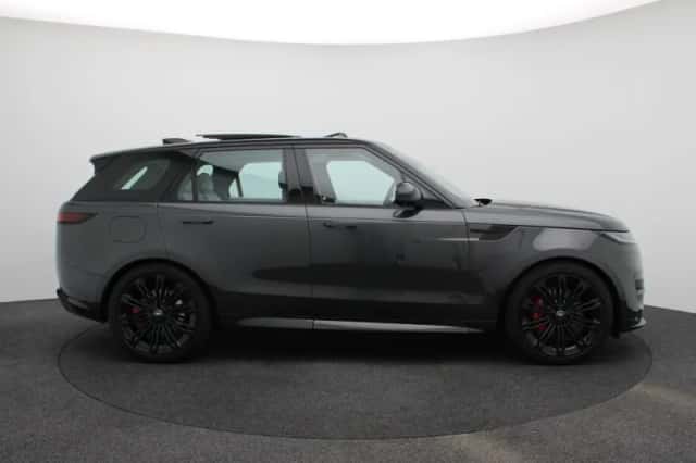 Land Rover Range Rover Sport (2023) thumbnail 6