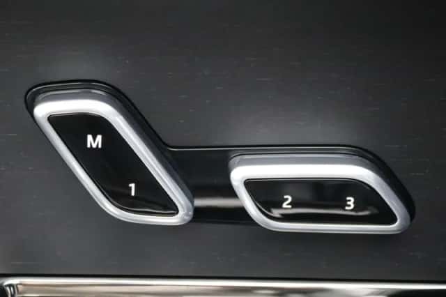 Land Rover Range Rover Sport (2024) thumbnail 26