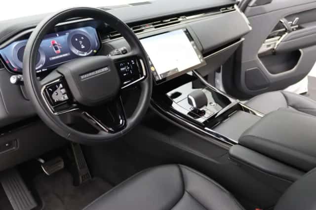 Land Rover Range Rover Sport (2024) thumbnail 27