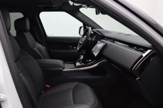 Land Rover Range Rover Sport (2024) thumbnail 28