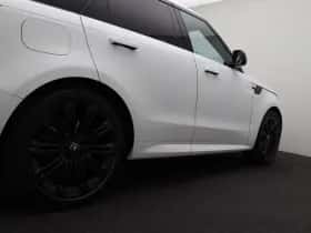 Land Rover Range Rover Sport (2024) thumbnail 38