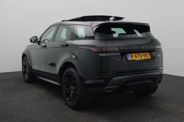 Land Rover Range Rover Evoque (2022) thumbnail 2