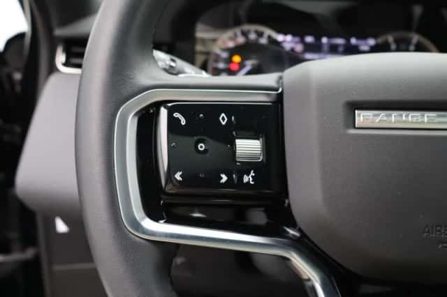 Land Rover Range Rover Evoque (2022) thumbnail 19