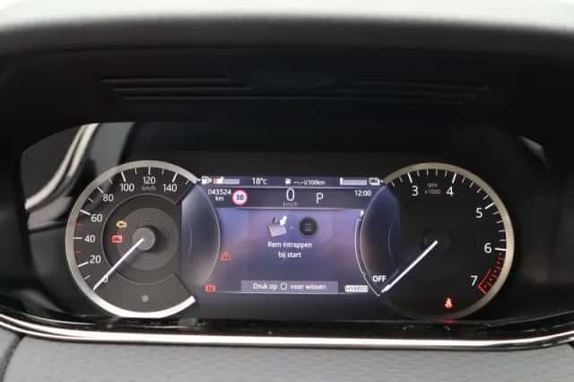 Land Rover Range Rover Evoque (2022) thumbnail 8