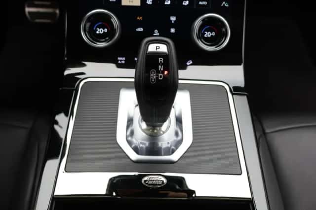 Land Rover Range Rover Evoque (2022) thumbnail 10