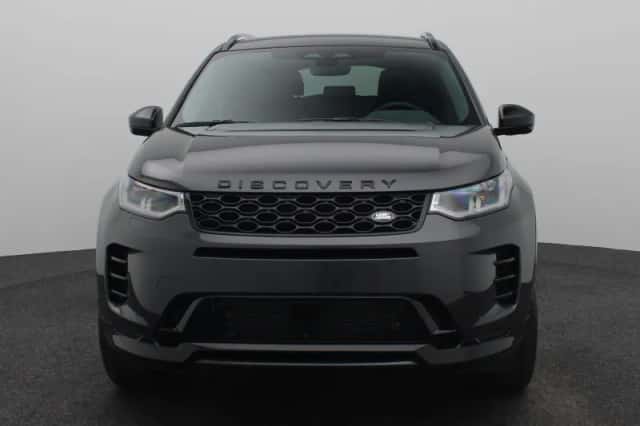 Land Rover Discovery Sport (2026) thumbnail 4