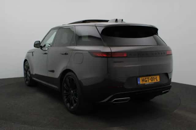 Land Rover Range Rover Sport (2025) thumbnail 3