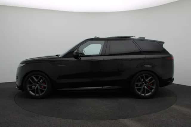 Land Rover Range Rover Sport (2026) thumbnail 5