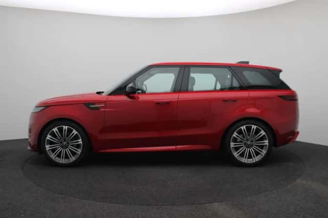 Land Rover Range Rover Sport (2024) thumbnail 5
