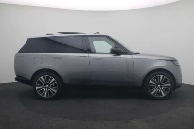 Land Rover Range Rover (2024) thumbnail 6