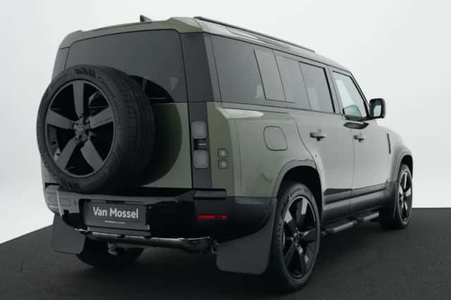 Land Rover Defender (2026) thumbnail 3