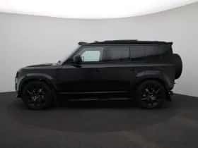 Land Rover Defender thumbnail 4