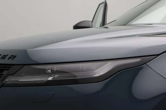 Land Rover Range Rover Evoque (2026) thumbnail 11