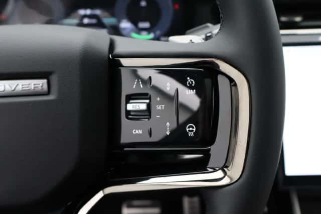 Land Rover Range Rover Evoque (2026) thumbnail 17