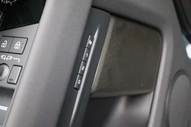 Land Rover Range Rover Evoque (2026) thumbnail 23