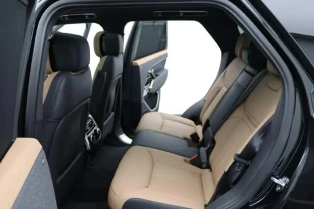 Land Rover Range Rover Sport (2025) thumbnail 13