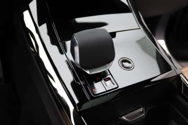 Land Rover Range Rover Sport (2025) thumbnail 18