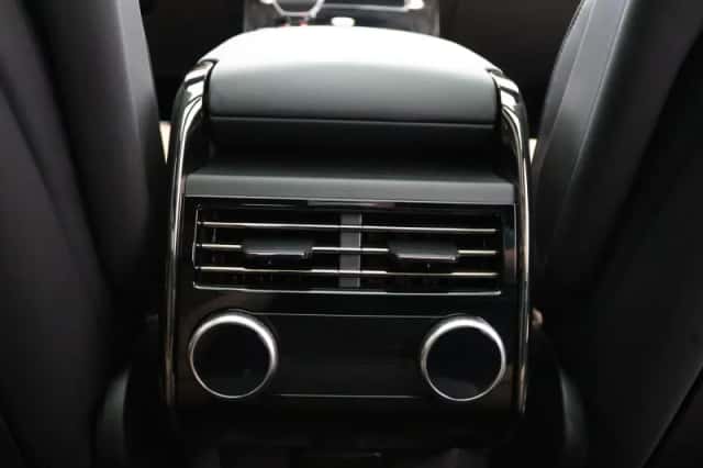 Land Rover Range Rover Sport (2025) thumbnail 35