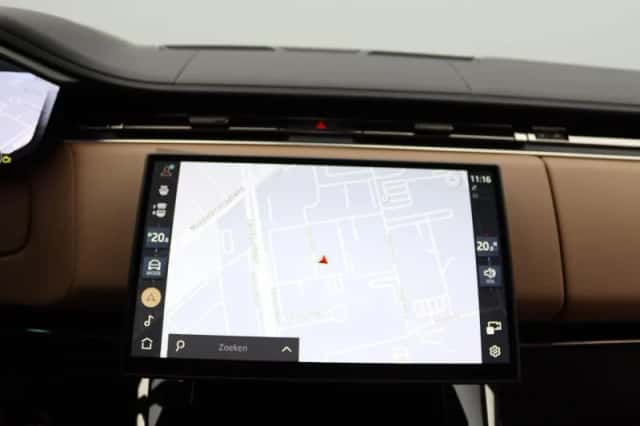 Land Rover Range Rover Sport (2025) thumbnail 10