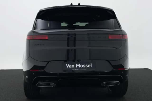 Land Rover Range Rover Sport (2026) thumbnail 5