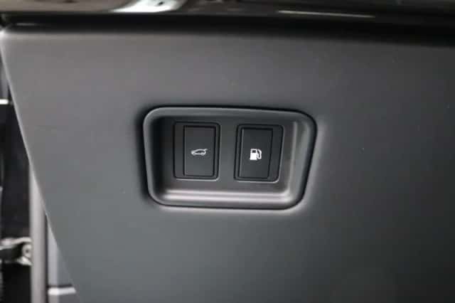 Land Rover Range Rover Sport (2024) thumbnail 29