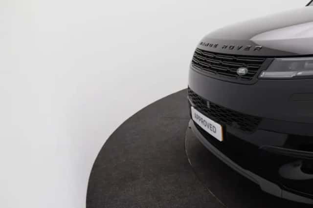 Land Rover Range Rover Sport (2024) thumbnail 44